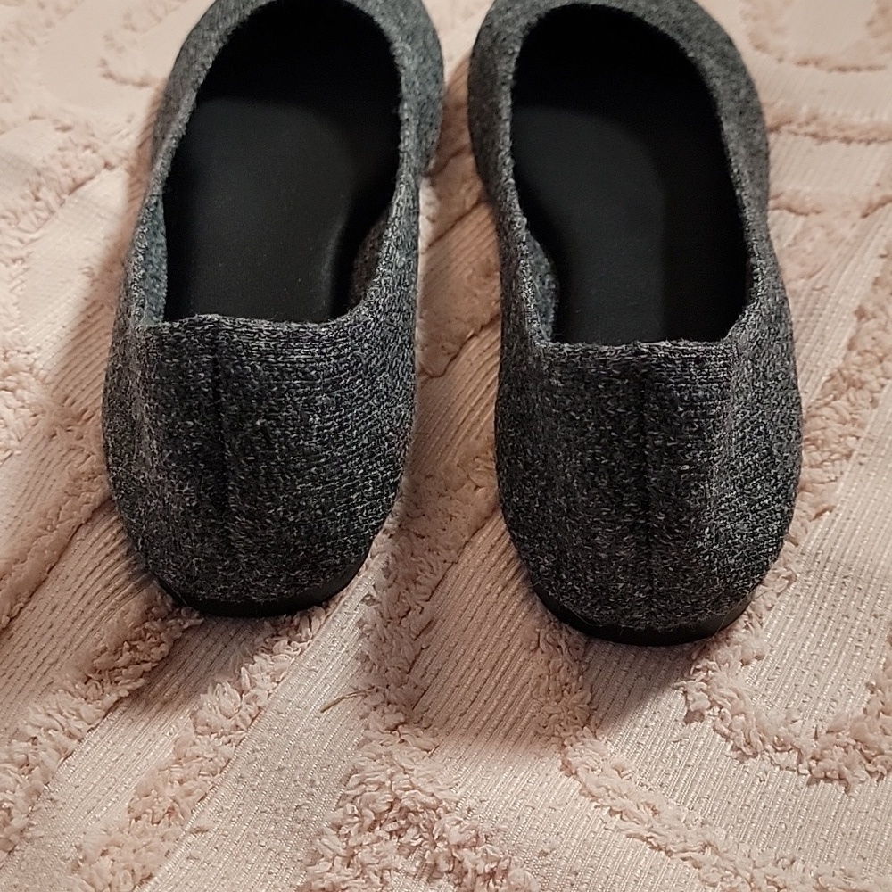 MIA shoes for women. Flats, gray, size 9.5. NWOT. - Picture 3 of 8